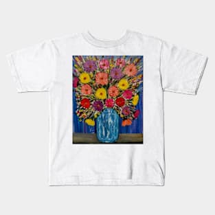 A beautiful bouquet flowers in a glass and gold vase . Kids T-Shirt